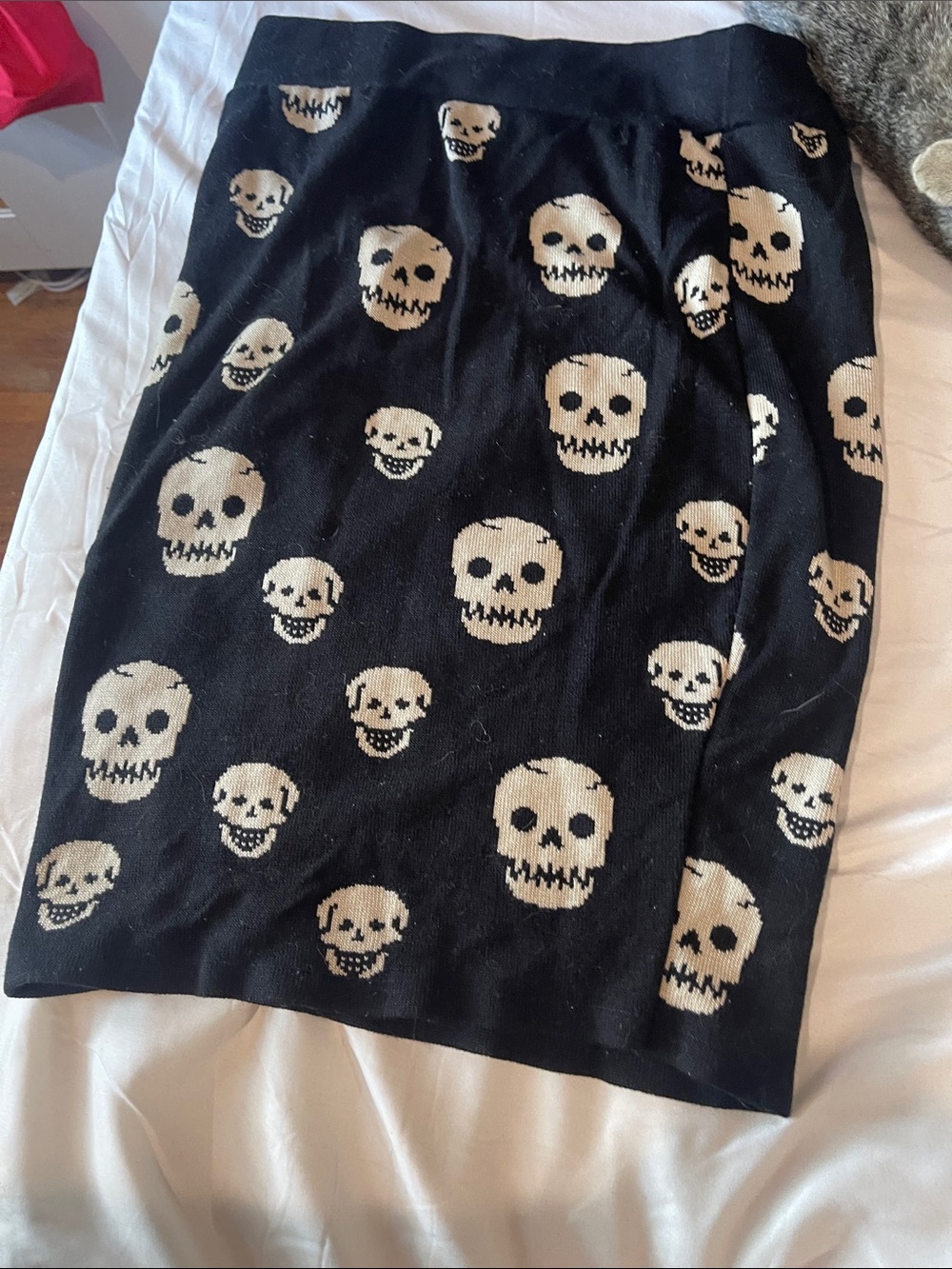 Love Culture Black Pencil Skirt with Cream Skull Print , size M  style pencil